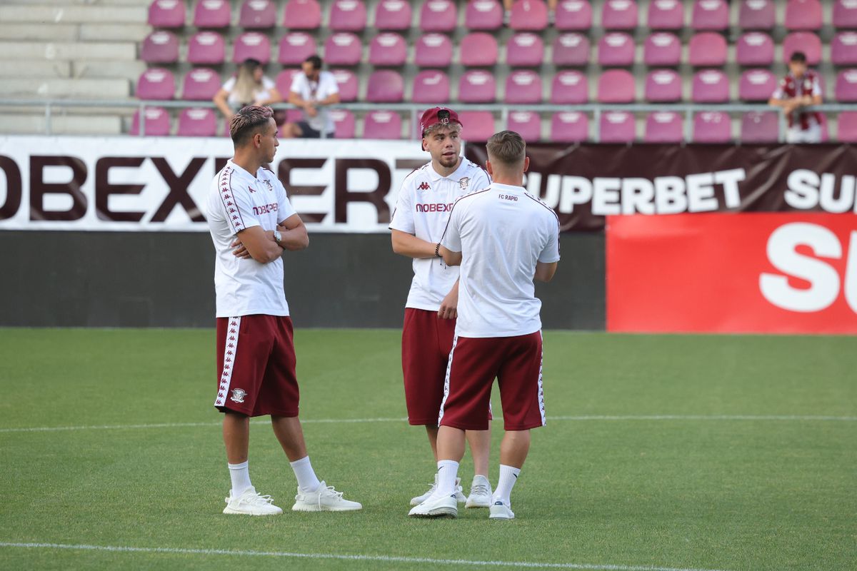 Imagini de pe gazon înainte de Rapid - CFR Cluj/ foto: Ionuț Iordache (GSP)