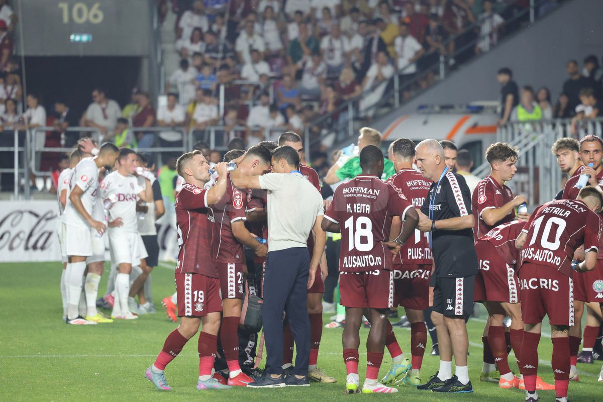 Tobias Christensen și Alex Dobre au intrat în conflict în meciul dintre Rapid și CFR Cluj. Foto: Ionuț Iordache GSP
