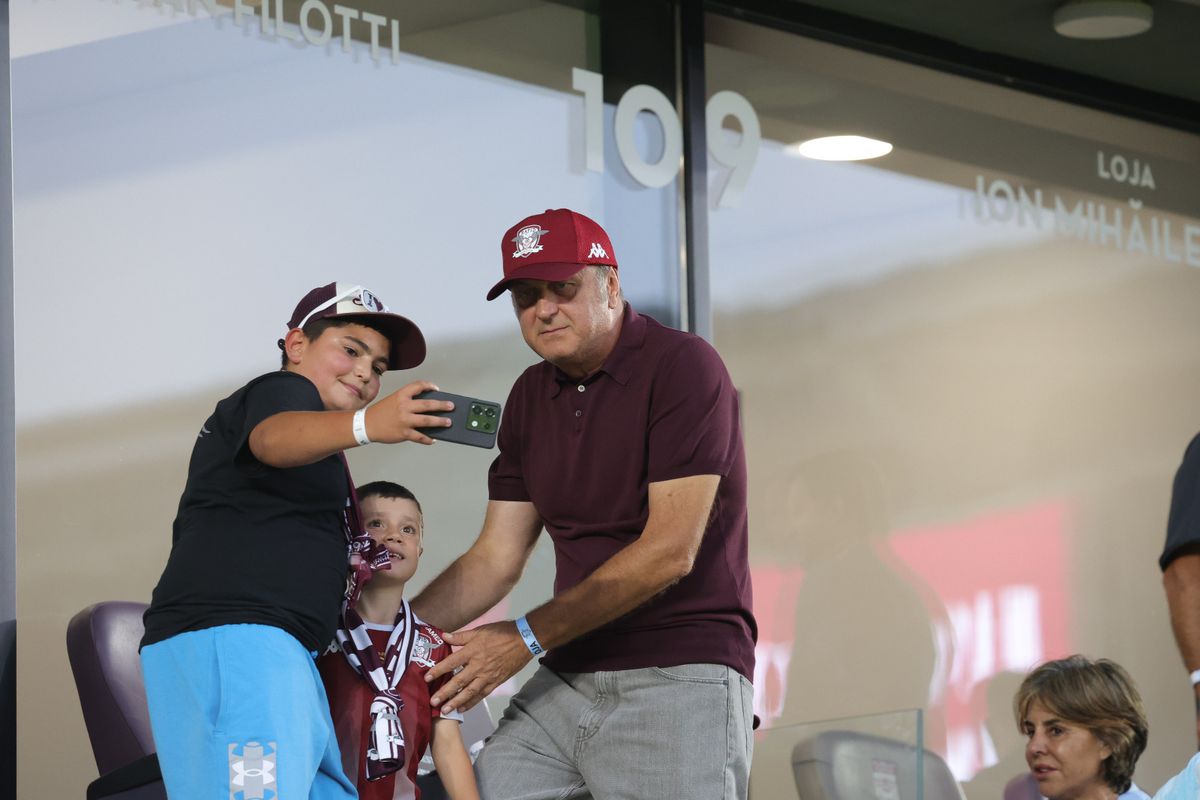 Dan Șucu, Angelescu și Maftei, la Rapid - CFR Cluj