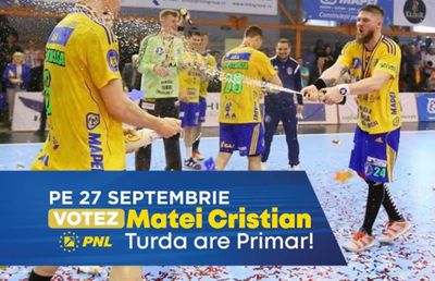 FOTO Jucătorii de la Potaissa Turda, campanie pentru candidatul PNL la primărie