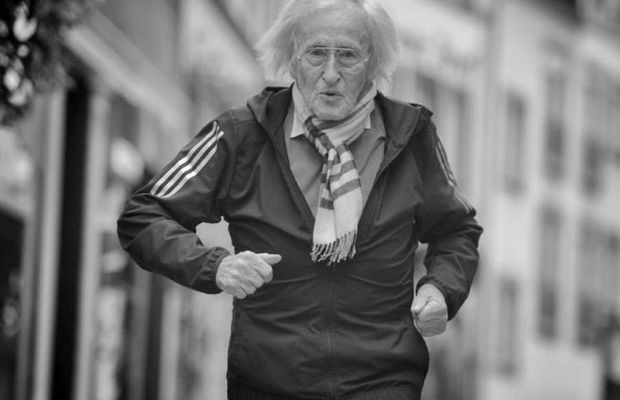 Spectaculoasa poveste de viață a lui Rudi Gutendorf, antrenorul metronom: a antrenat 55 de echipe, dintre care 18 naționale