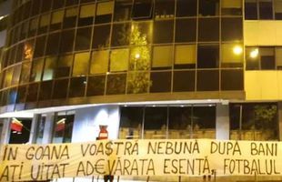 PCH, protest în miez de noapte la sediul Digi » Ce nemulțumiri au suporterii lui Dinamo