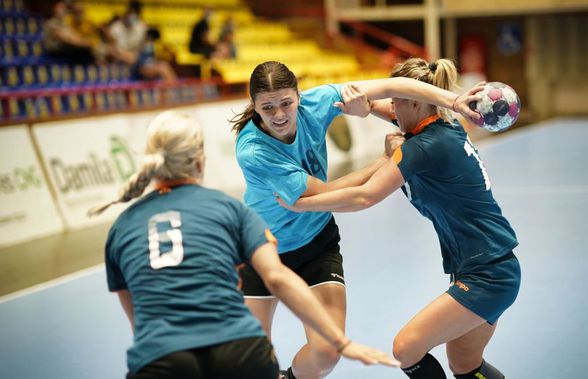 Ultimele noutăți din handbalul feminin » Vâlcea, neînvinsă în amicale, Brăila, succes important în Danemarca. Rapid și-a prezentat echipa