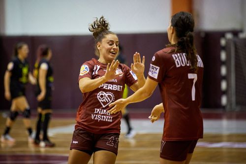 Marta Lopez, extremă dreapta a Rapidului // FOTO Rapid Handbal