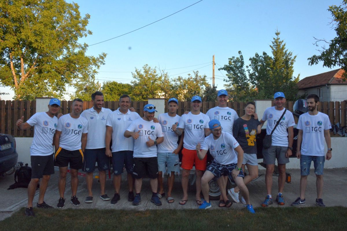 Jurnal de maraton » Poveștile uimitoare ale românului care a înotat 30 de ore fără oprire pe Dunăre: „Pe final am avut halucinații, vedeam tot felul de simboluri!”