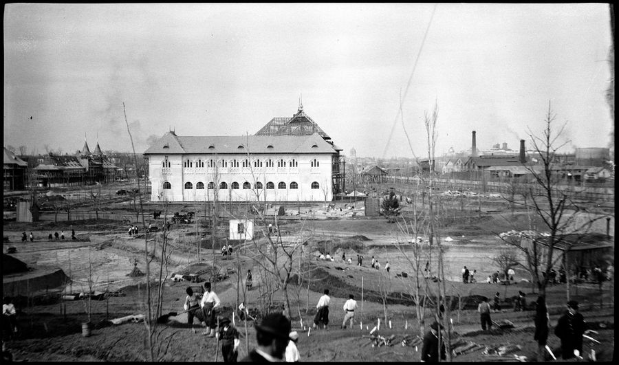 În 1907, la București erau înscrise 138 de automobile Olympia – Roma 1-7, în „Rondul II”