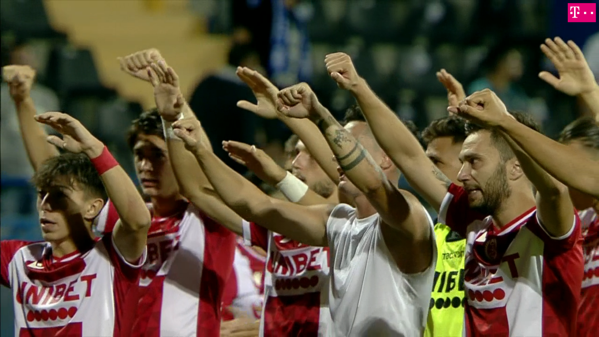 FOTO Farul - Dinamo, dinamoviștii la galerie, la final