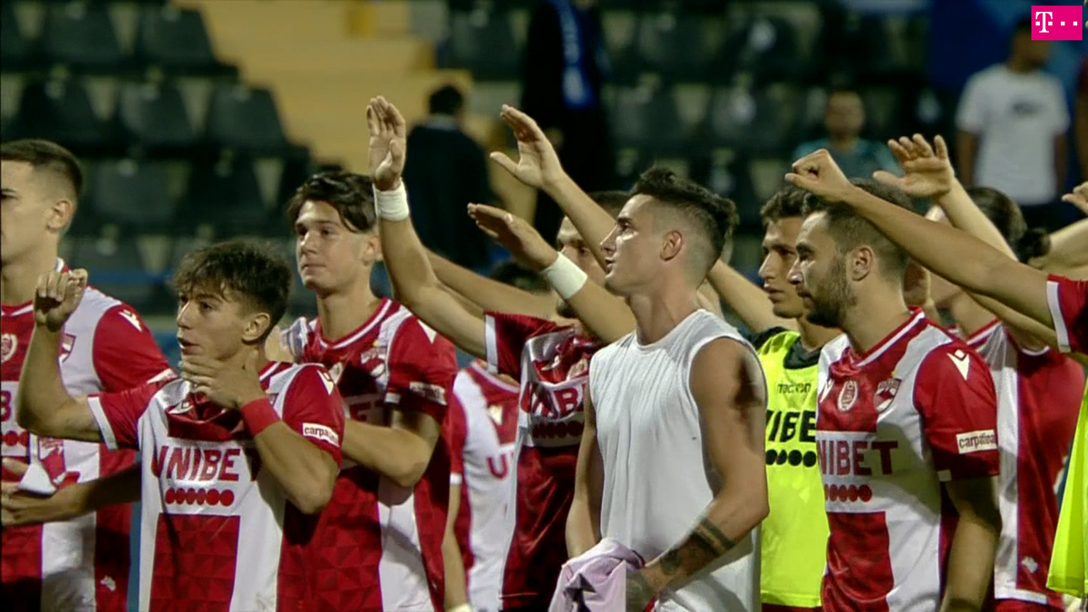 Farul - Dinamo 3-0. Dinamoviștii au fost chemați la galerie, după meci » Ce a urmat