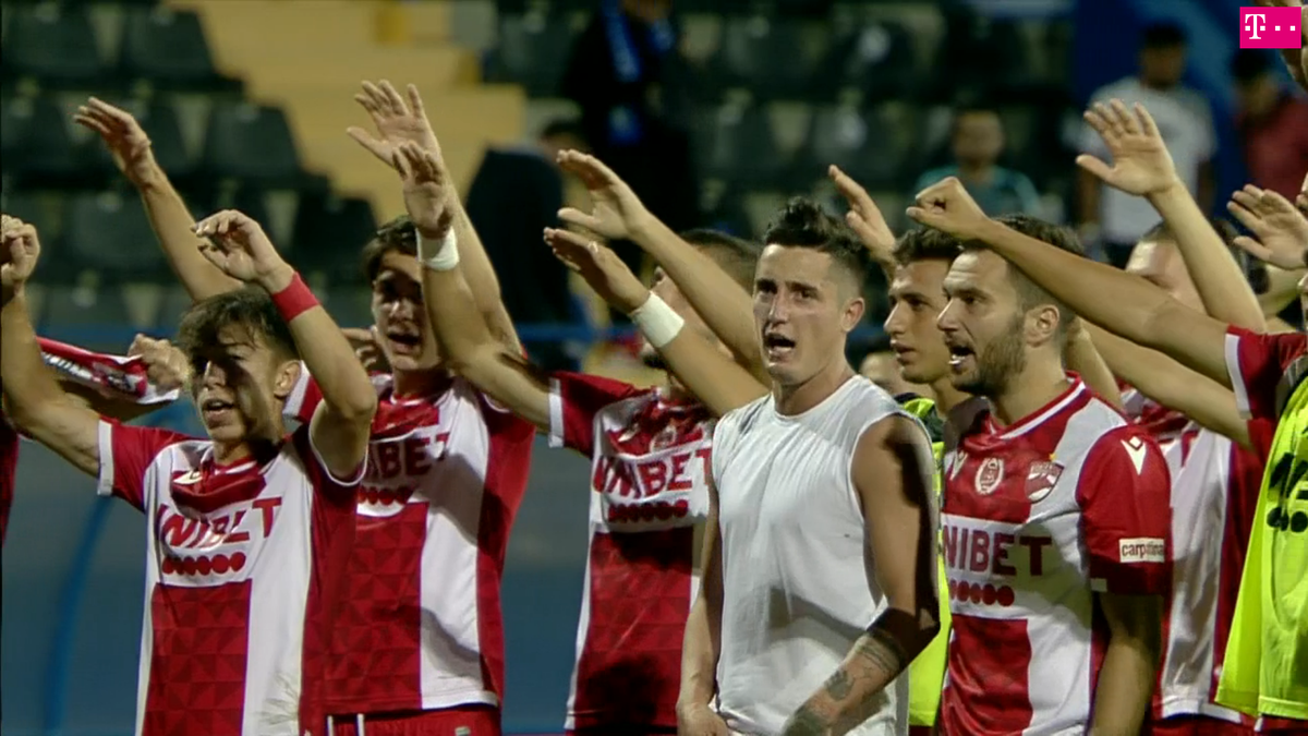 Farul - Dinamo 3-0. Dinamoviștii au fost chemați la galerie, după meci » Ce a urmat