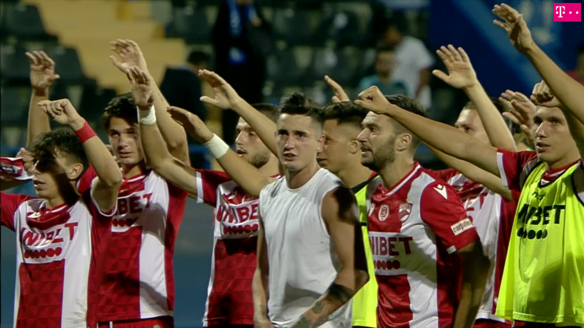 Farul - Dinamo 3-0. Dinamoviștii au fost chemați la galerie, după meci » Ce a urmat