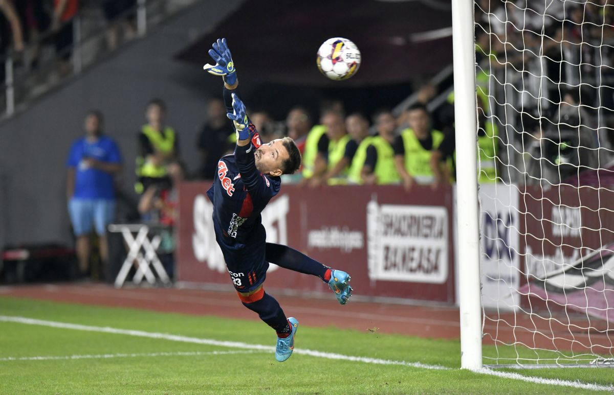 Poenaru a răbufnit în Giulești: „Nu meritau să câștige! Arbitrul a greșit când ne-a lăsat în 10”