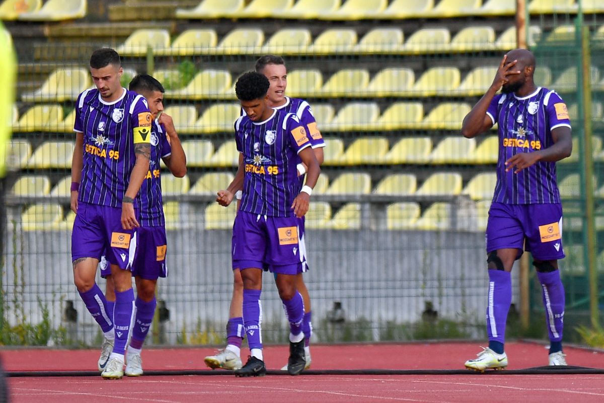 Paul Arnold Garita în acțiune