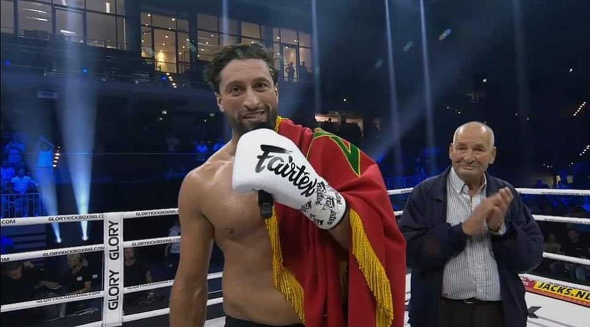 Sadic! Benny Adegbuyi, făcut KO de Jamal Ben Saddik, în main event-ul galei Glory Kickboxing 81