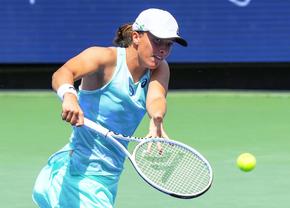 Iga Swiatek, revoltată: „De ce US Open are mingi pentru femei și mingi pentru bărbați?”. Ce a sesizat liderul mondial