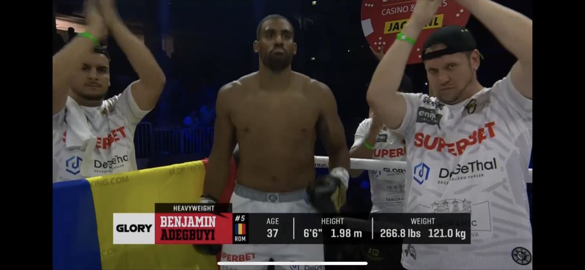 Sadic! Benny Adegbuyi, făcut KO de Jamal Ben Saddik, în main event-ul galei Glory Kickboxing 81
