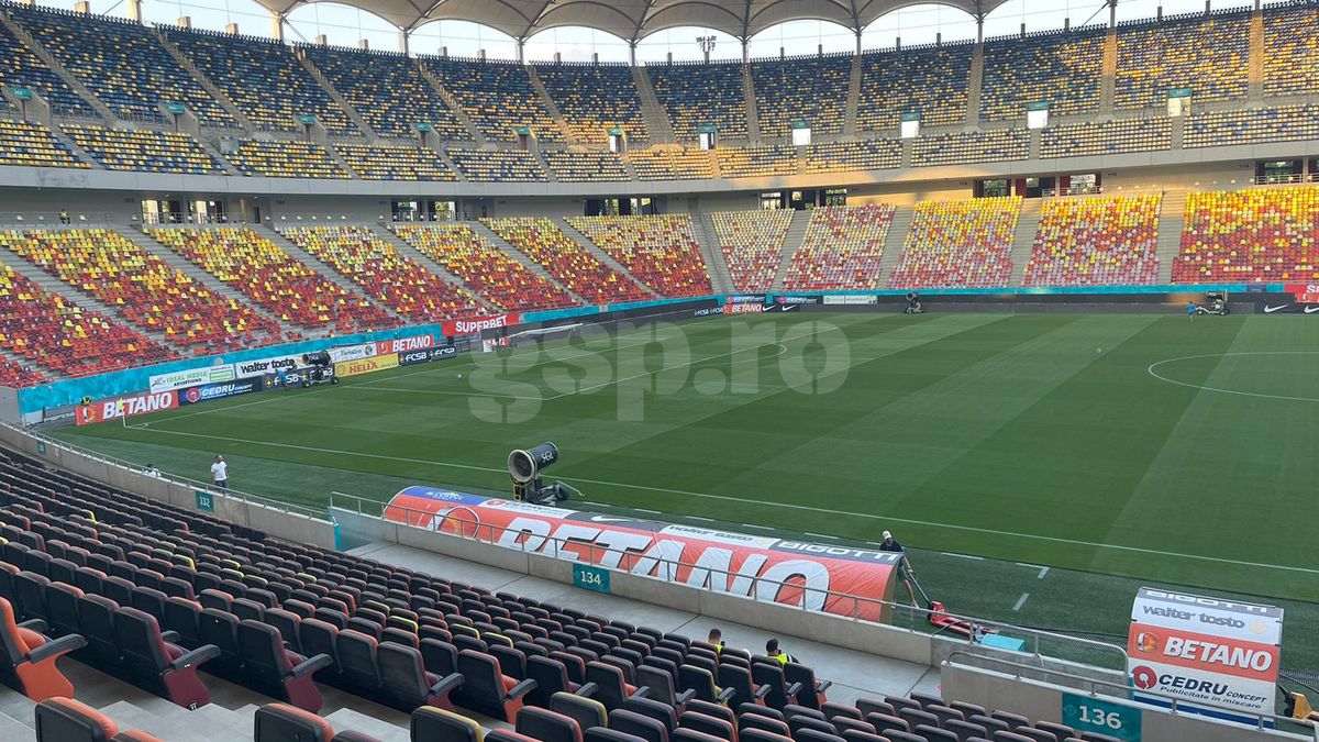 Gazon Arena Națională înainte de FCSB - Poli Iași