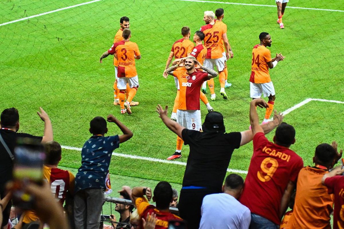 Ziyech, prezentare de senzație la Galatasaray