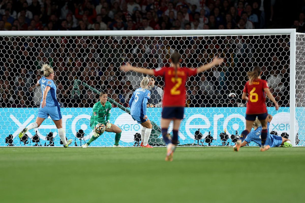 Spania, regina fotbalului feminin! „Furia Roja” a surclasat-o în finală pe Anglia