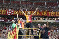 Te trec fiori! Ziyech, prezentare de senzație la noua echipă » Show în peluză alături de ultrași