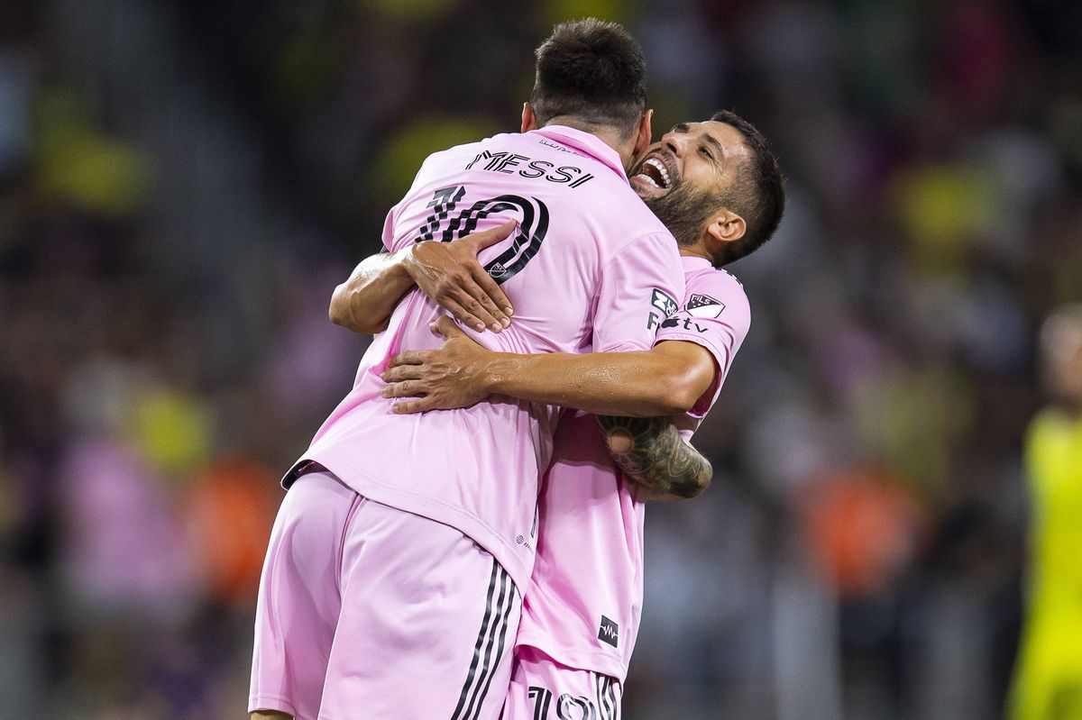 Messi i-a cucerit definitiv pe americani! Gestul emoționant pe care l-a făcut după câștigarea primului trofeu cu Inter Miami e deja viral