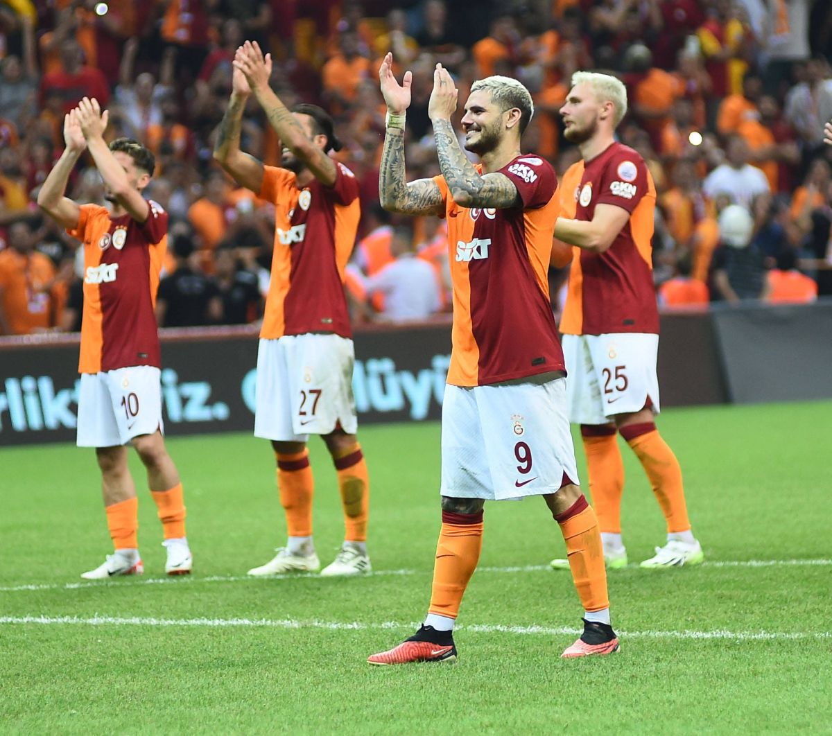 Ziyech, prezentare de senzație la Galatasaray