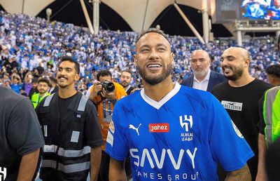 Neymar a venit accidentat în Arabia Saudită! Brazilianul a ratat ieri debutul la Al-Hilal, în meciul cu Al Feiha