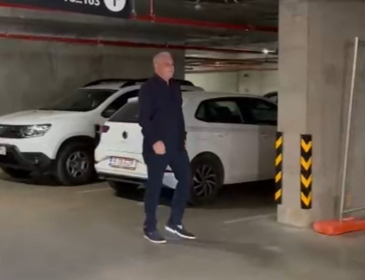 Prima reacție a lui Neil Lennon, după ce Rapid l-a înlocuit cu Marius Șumudică