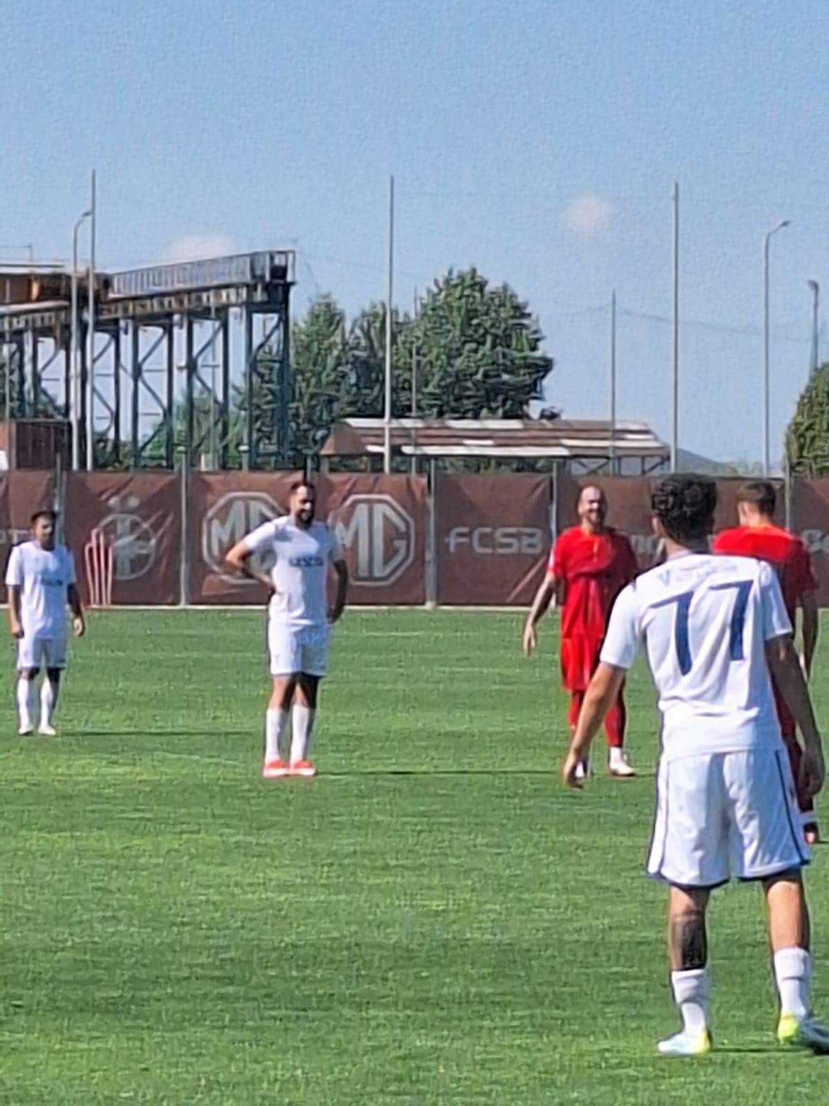 Denis Alibec a revenit AZI pe gazon! Primul meci jucat de atacantul FCSB-ului după o pauză de 3 săptămâni