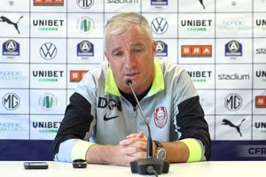 Înainte de Hacken - CFR, Petrescu a lămurit situația lui Louis Munteanu