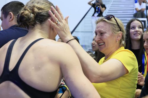 Daria Silișteanu și mama sa la finalul cursei de argint FOTO Cristi Preda