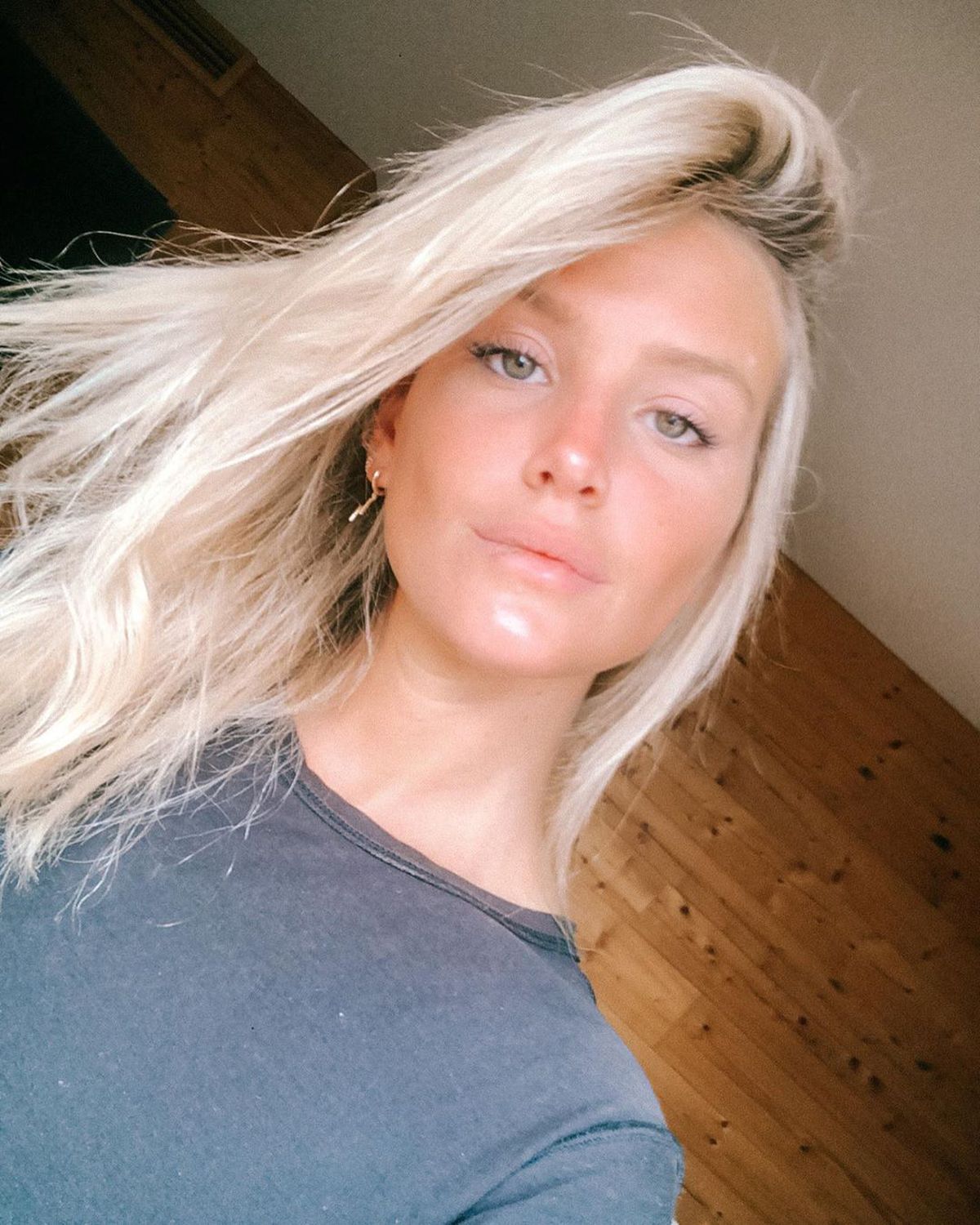 FOTO Schwartzman a reușit victoria carierei cu Nadal, dar regizorul a stat cu ochii doar în tribună! Cine e femeia care a apărut în peste 20 de cadre