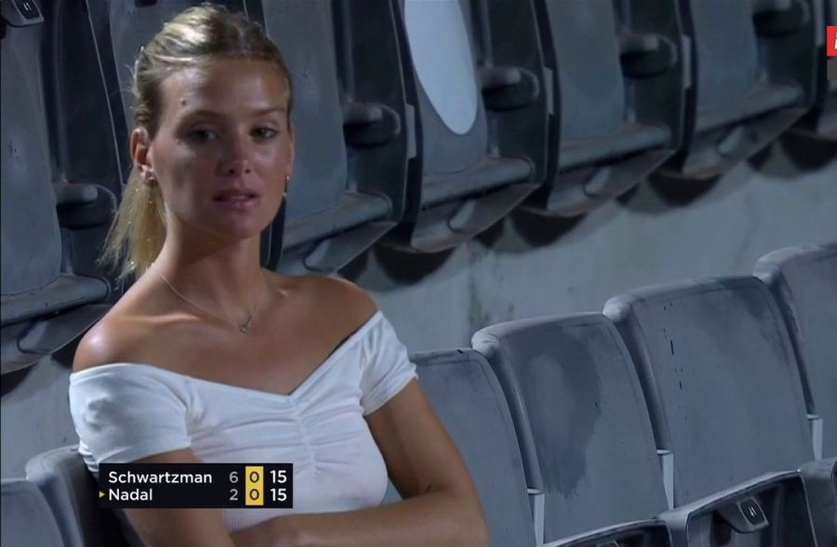 FOTO Schwartzman a reușit victoria carierei cu Nadal, dar regizorul a stat cu ochii doar în tribună! Cine e femeia care a apărut în peste 20 de cadre