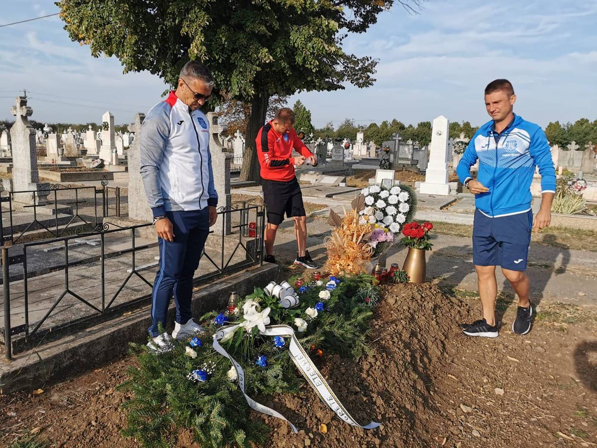Pancu, Cristea și Onofraș au depus flori la mormântul lui Ionuț Popa: „Și-au amintit cum le descrețeai frunțile cu replicile pline de umor”