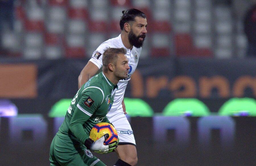 FCSB și Craiova luptă pe piața transferurilor pentru un jucător din Liga 1: „S-au gândit că aș fi bun”