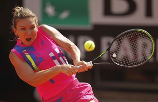 VIDEO Așa se salvează o minge de break: Simona Halep, lovitură devastatoare! Muguruza nu a avut replică