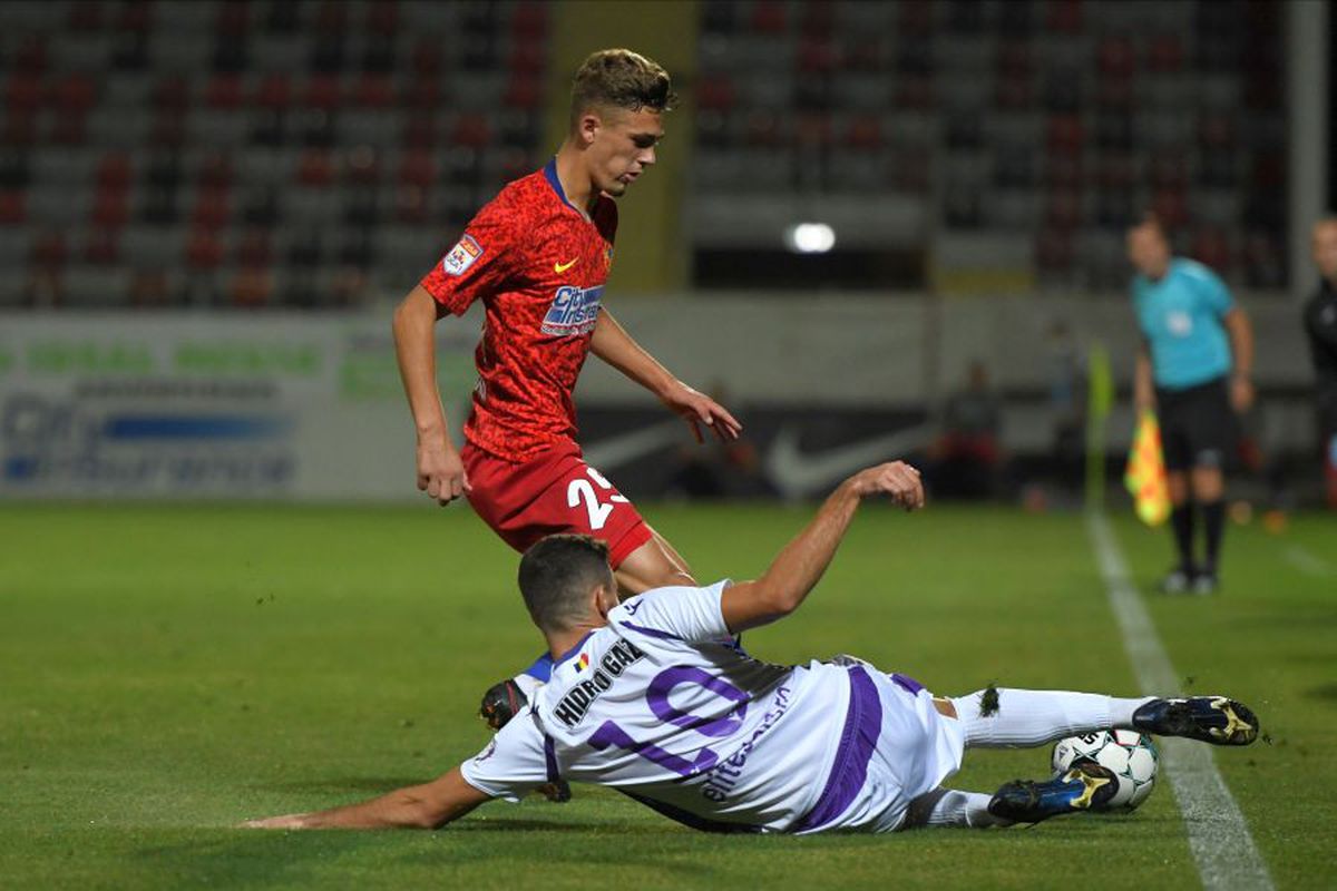 FCSB - FC ARGEȘ 3-0. FOTO+VIDEO Ziua lui Man: „perla” de la FCSB a ciuruit-o pe FC Argeș în duelul de la Giurgiu!