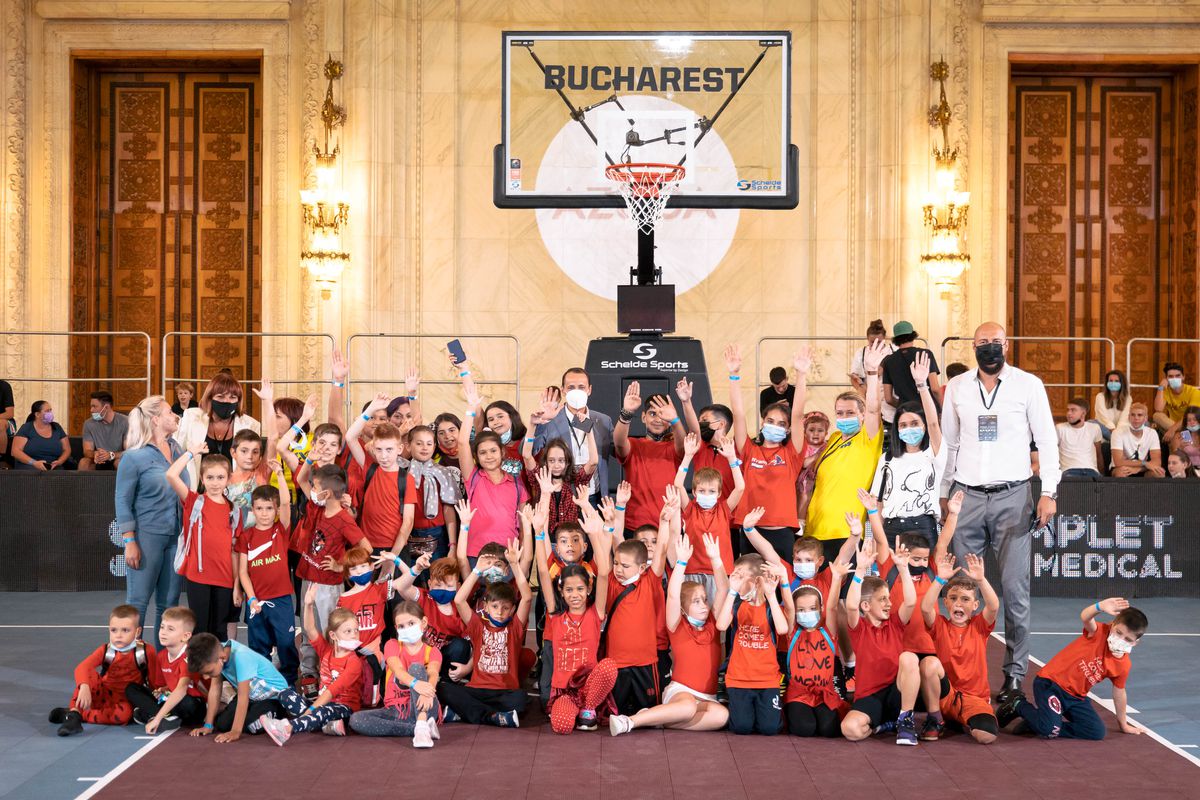 Sala Unirii din Palatul Parlamentului, transformată în teren de baschet! » România, în semifinalele FIBA 3x3 World Finals