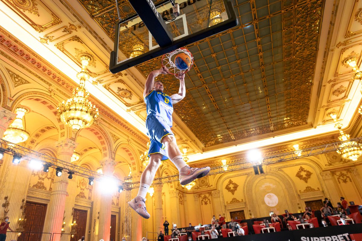Sala Unirii din Palatul Parlamentului, transformată în teren de baschet! » România, în semifinalele FIBA 3x3 World Finals