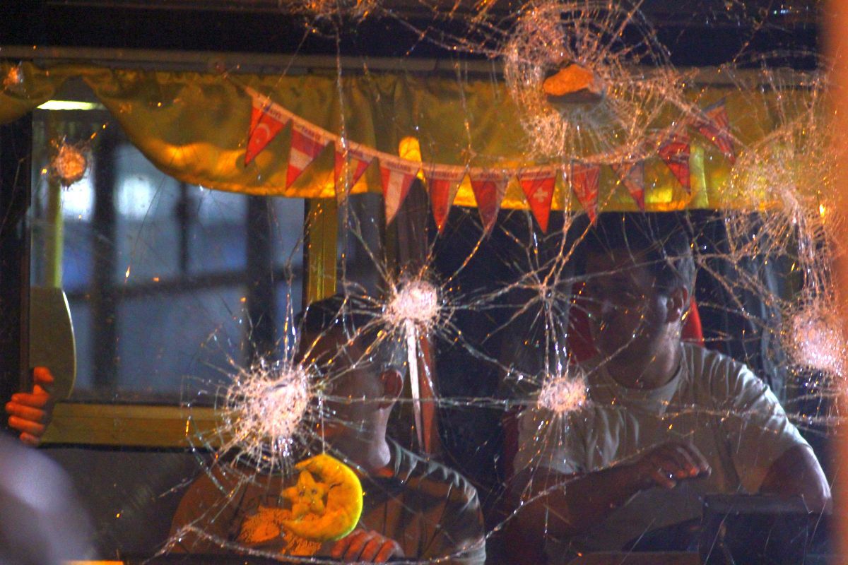 Iureșul de la Craiova - Petrolul din 2013 » Autoritățile sunt în alertă: întâlnire de gradul zero în „16-imile” Cupei