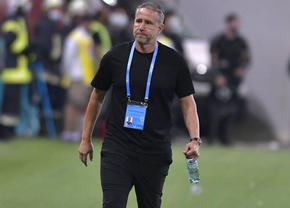 Reghecampf, supărat pe jucători: „E incredibil! Am jucat foarte slab!” » De ce s-a dus glonț la arbitru