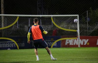 „Tricolorii” fac show la antrenamentele de la Mogoșoaia » S-au întrecut în execuții spectaculoase, sub ochii selecționerului Edi Iordănescu