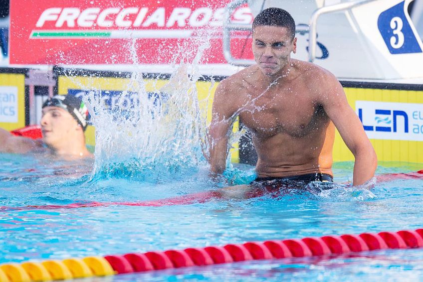 David Popovici (18 ani), înotătorul anului 2022 în lume, a devenit obiect de studiu în lumea natației.