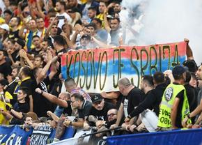 UEFA a dat verdictul! Ce sancțiune a primit România după incidentele din partida contra Kosovo