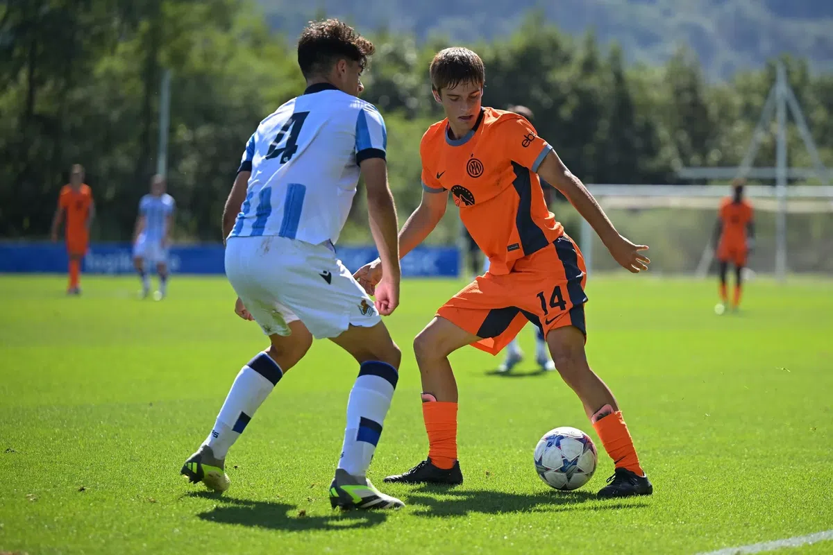 Cum a fost surprins Chivu pe margine, la meciul din UEFA Youth League: „Acest stil mi se pare insuportabil”