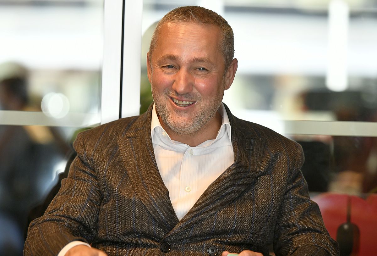 Mihai Rotaru, pus pe glume înainte de Universitatea Craiova - Rapid: „Nici nu știau ce vor! Domnul Șucu cerea experiență VIP. Îi aducem și mobilă de la Ikea”