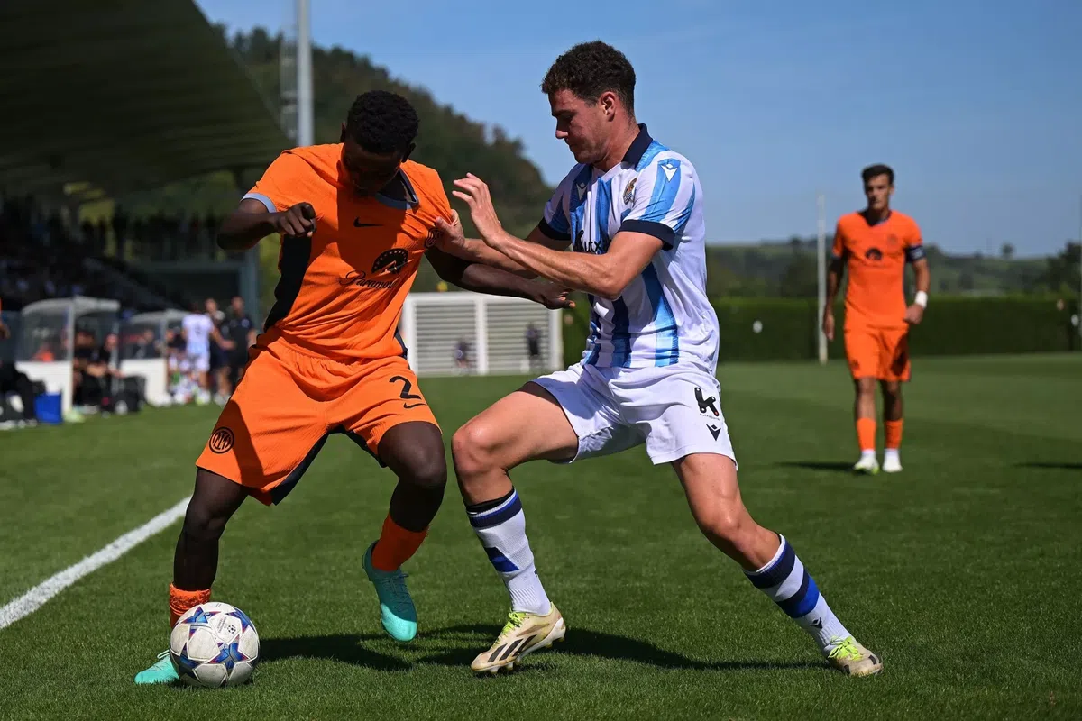 Cum a fost surprins Chivu pe margine, la meciul din UEFA Youth League: „Acest stil mi se pare insuportabil”