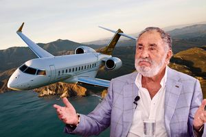 Ion Țiriac, despre ultima aventură la Dubai: „Am stat în cușcă cinci ore!” » Miliardarul și-a cumpărat un avion nou: ce model a ales și suma incredibilă plătită