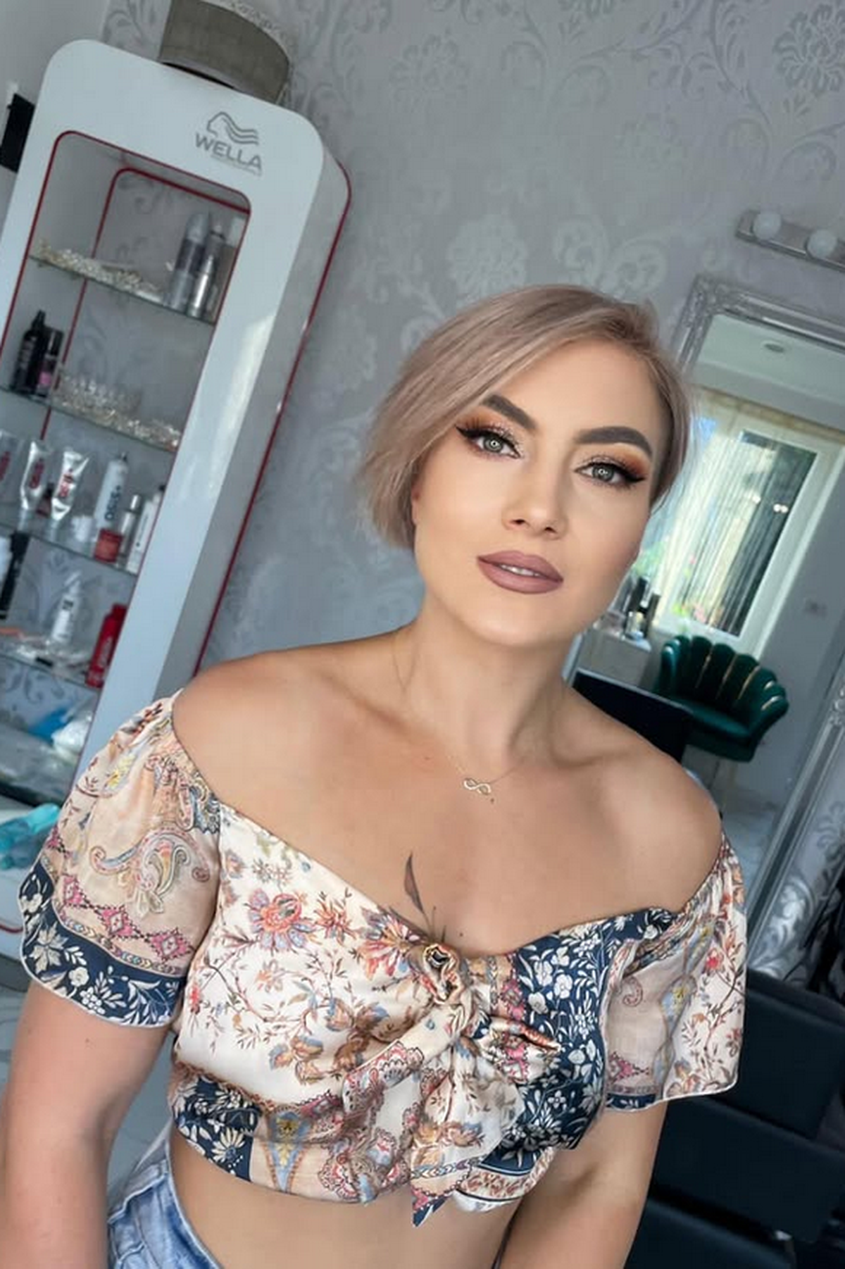 O expertă în stil de viață sănătos dezvăluie „secretele mele pentru a arăta cu 10 ani mai tânără”