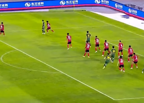 FABULOS! Alex Mitriță i-a înnebunit pe chinezi: a marcat la fel ca Ilie Dumitrescu cu Argentina