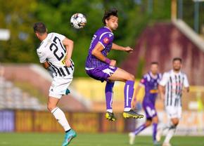 FC Argeș - U Cluj: chemat la VAR în prelungiri, „centralul” REFUZĂ să dicteze penalty!